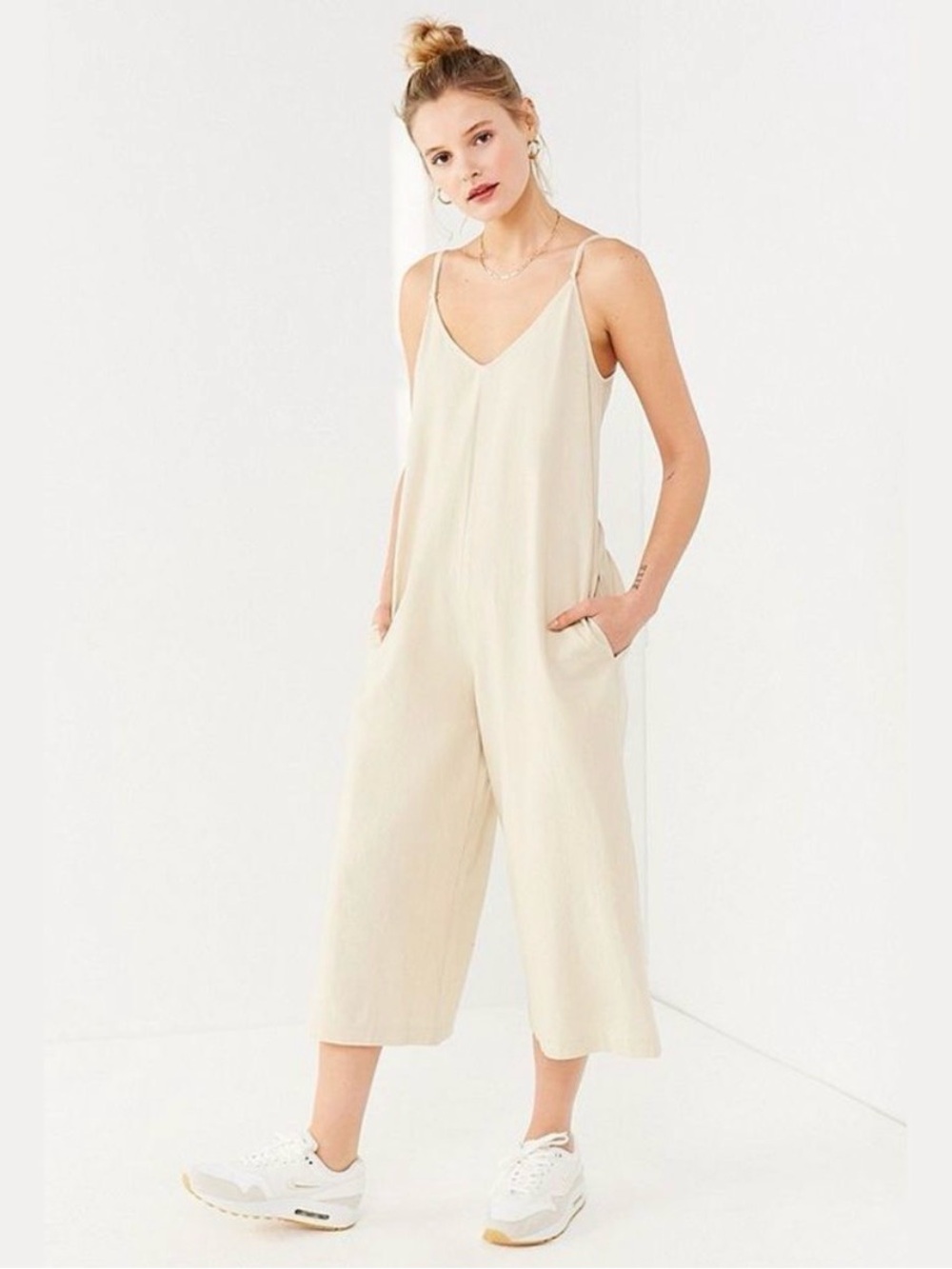 'Urban Outfitters' Natural Linen V-Neck Jumpsuit size S